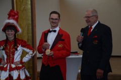 MCS_4446-Mittel